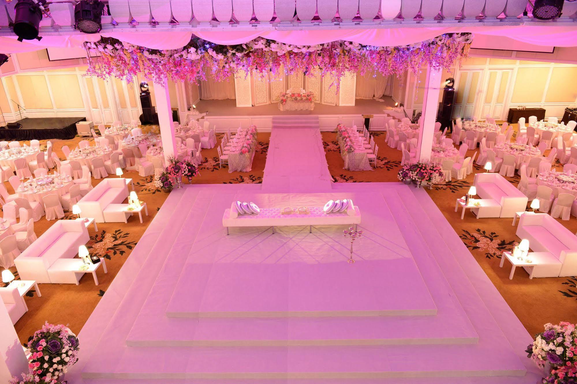Royale Chulan Damansara Hotel Petaling Jaya Exterior photo The ballroom